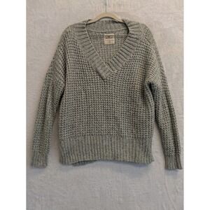 Hollister Gray Knit Sweater XS Long Sleeve V‎ Neck Side Slit Excellent